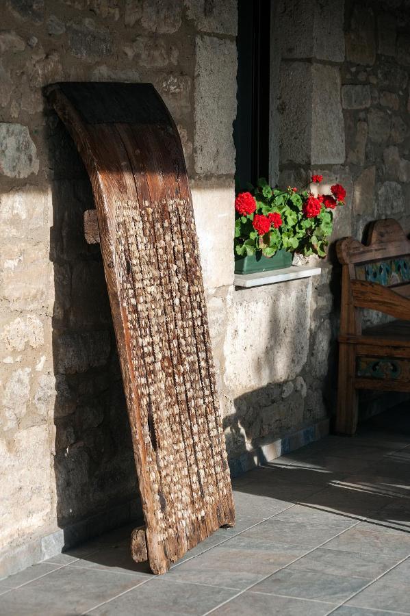 Albergue Turistico "La Fabrica" Тардахос Экстерьер фото