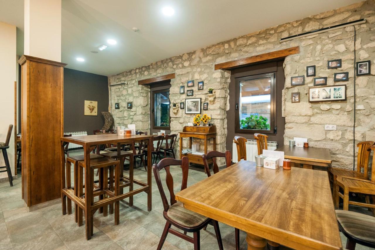 Albergue Turistico "La Fabrica" Тардахос Экстерьер фото