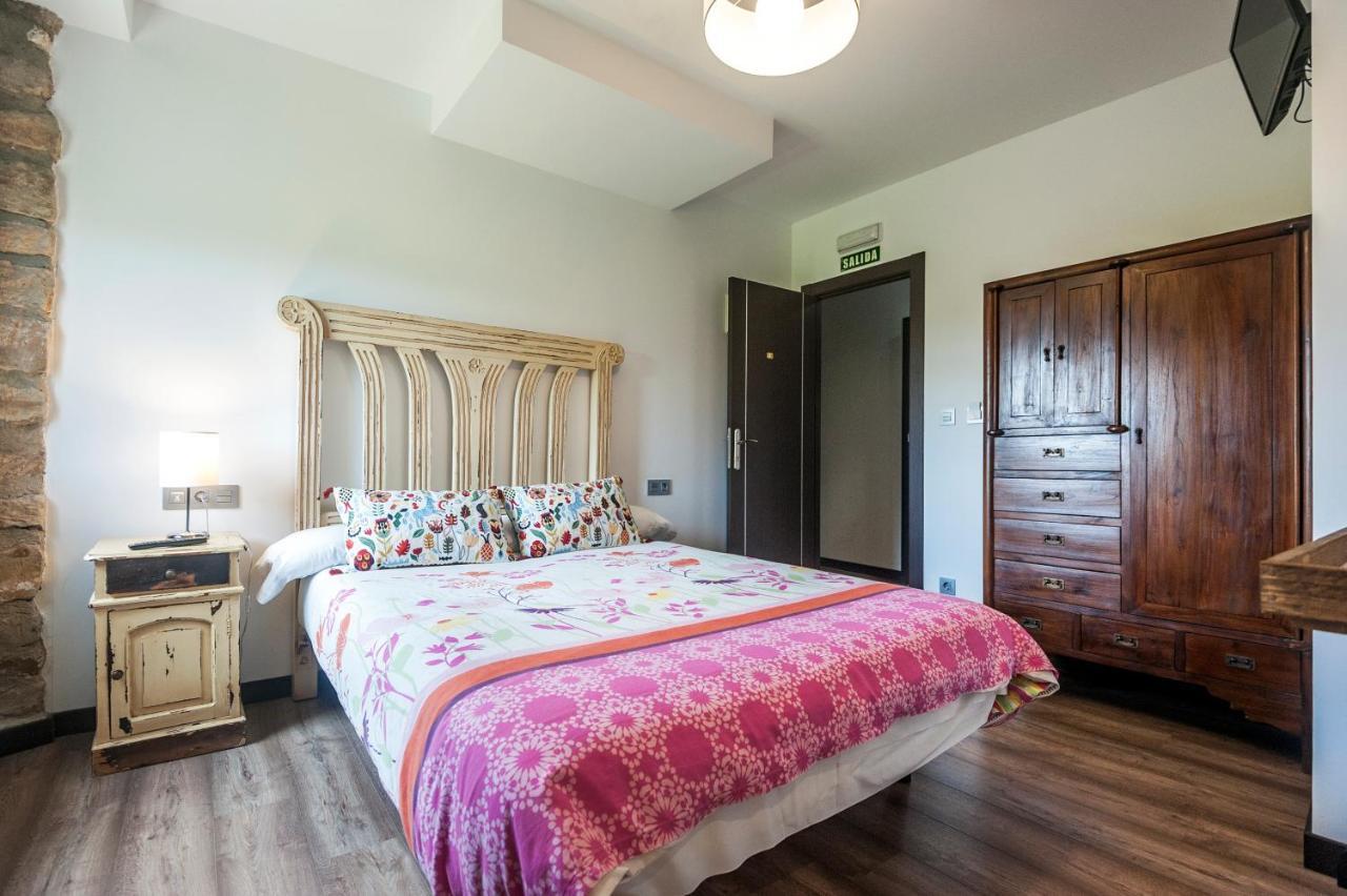 Albergue Turistico "La Fabrica" Тардахос Экстерьер фото